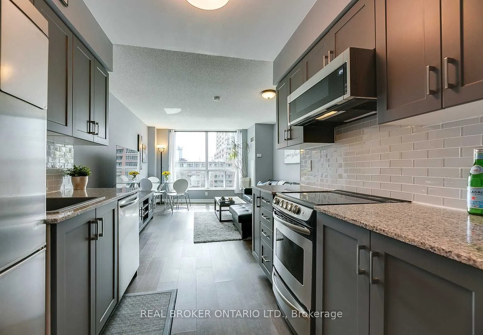 1 bed, $2,700 — Photo 1