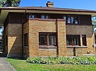 27 Parkway St, Silver Creek, NY 14136
