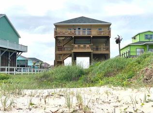 1746 Redfish Ln, Crystal Beach, TX 77650