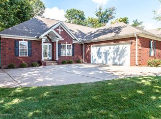 1248 Hogarth Dr, Hurstbourne, KY 40222