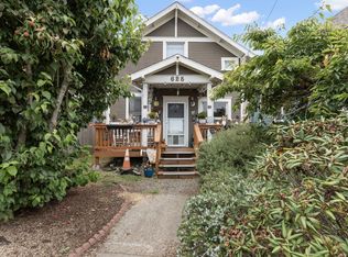 625 S 9th St, Coos Bay, OR 97420