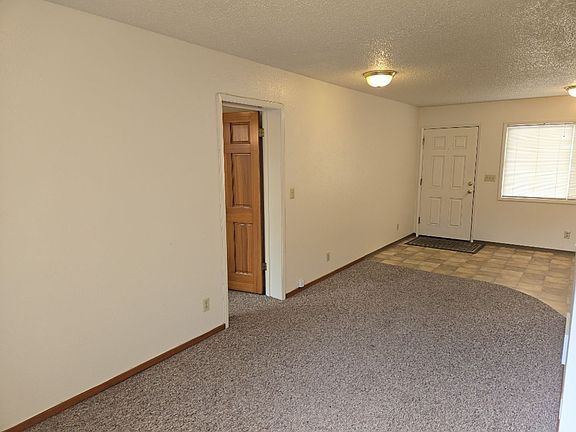 5th image of 914 M St #F60c16848