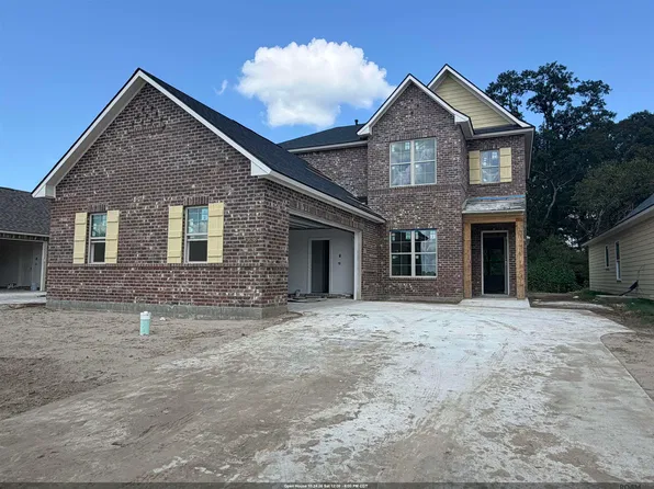 36198 Belle Parc Ave, Geismar, LA 70734
