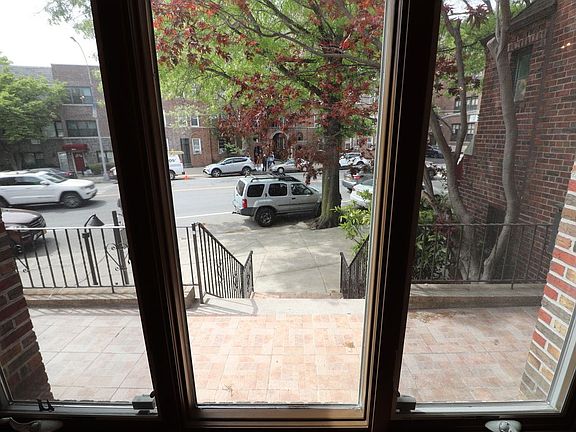 5th image of 8307 4th Ave #1F