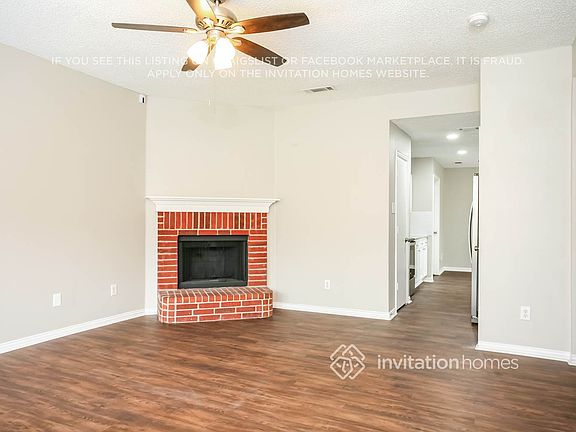 3rd image of 1047 Waterview Dr