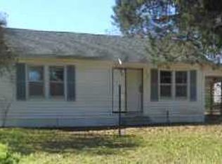 1823 Clover St, Opelousas, LA 70570