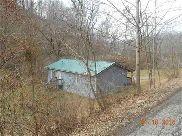 2nd image of 1420 Broad Tree Run