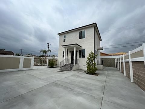1st image of 13315 Arminta St