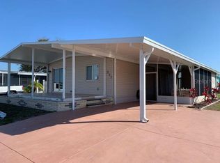 532 Walnut Cir, Venice, FL 34285