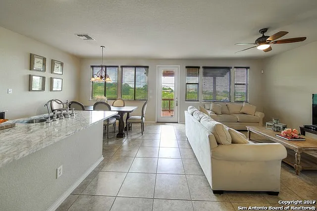 4202 Woodbridge Way — Photo 3