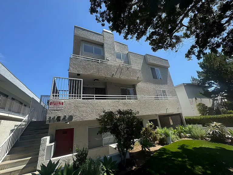 11840 Venice Blvd #103 — Photo 12
