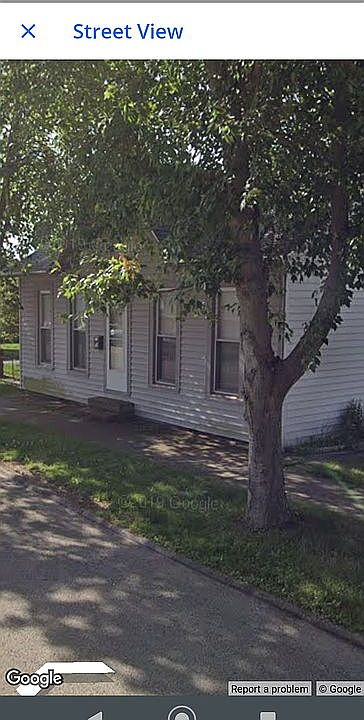 2nd image of 71 W Franklin St