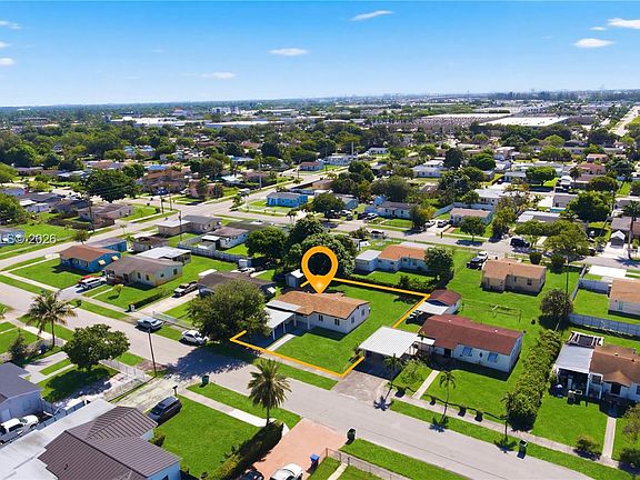 5th image of 15921 NW 18th Pl