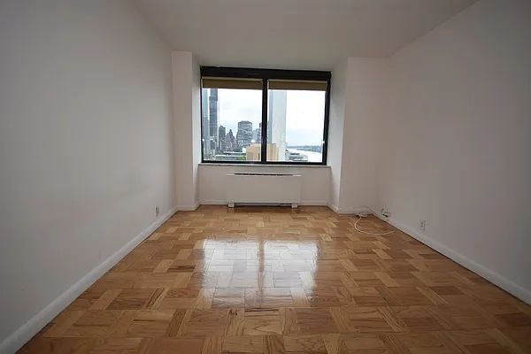 Rented by Luxury Habitat | media 20