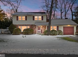 2987 Crane St, Vineland, NJ 08361