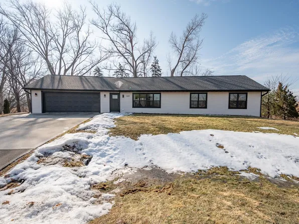 2039 Lone Grove Ave, Green Bay, WI 54303