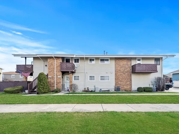 7938 164th Ct #2, Tinley Park, IL 60477