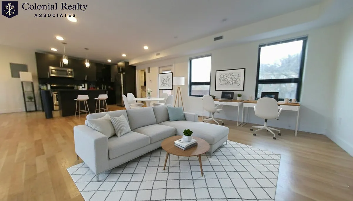 Building Photo - 1614 Beacon St #3