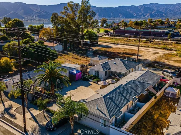 121 S Spring St, Lake Elsinore, CA 92530