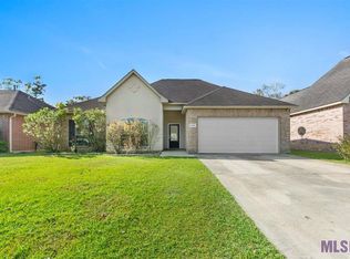 26285 Avoyelles Ave, Denham Springs, LA 70726