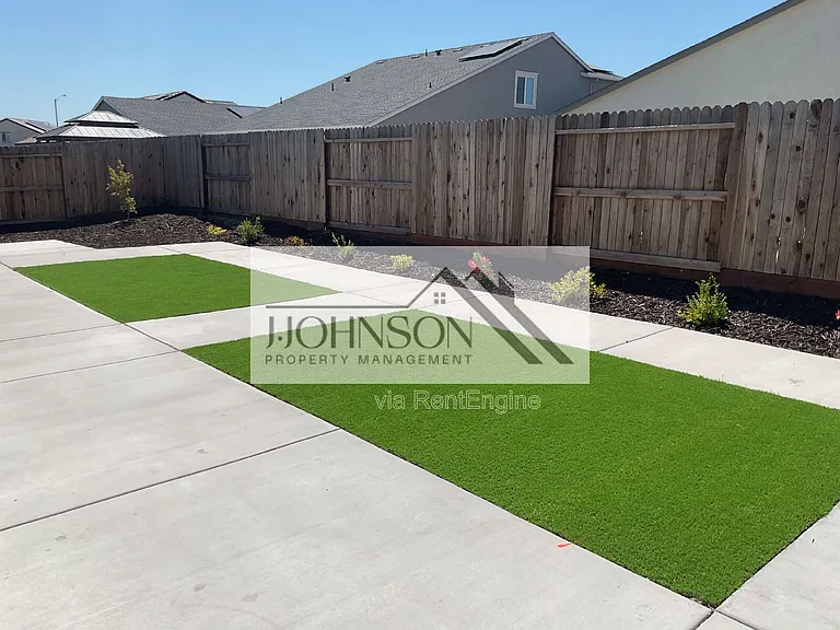 2456 Enantio St — Photo 15