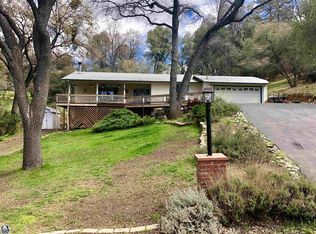 16730 Primrose Ln, Sonora, CA 95370