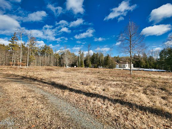 5th image of 3981 N Shore Road #2A