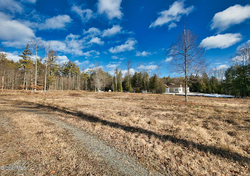 5th image of 3981 N Shore Road #2A