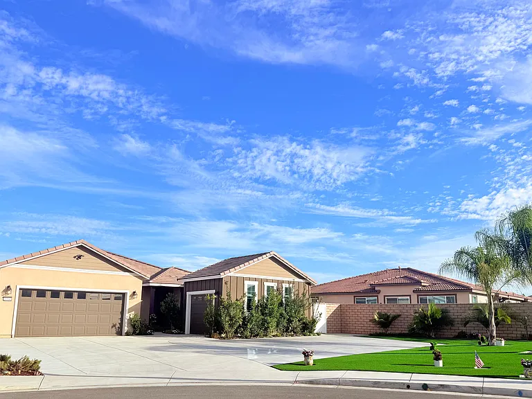 26541 Scotch Pine Cir — Photo 1
