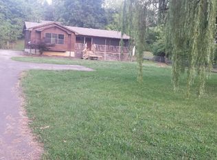 1008 Melton Hill Cir, Clinton, TN 37716