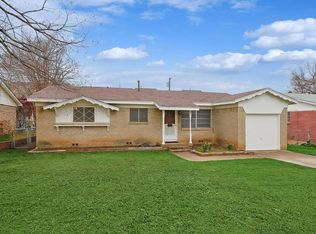 212 S Sheppard Dr, Euless, TX 76040