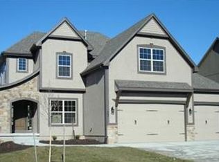 908 SW 36th St, Lees Summit, MO 64082