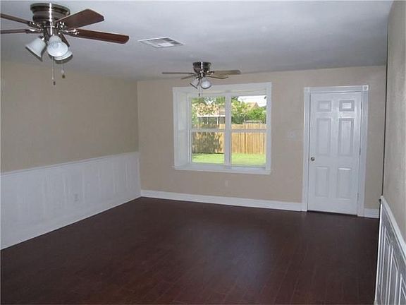 5th image of 2445 Paige Janette Dr