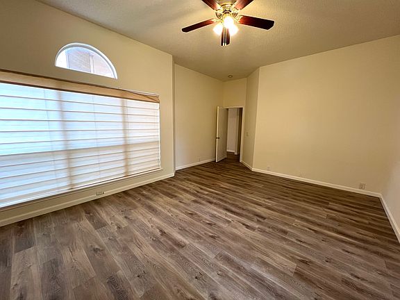 4th image of 109 Bardwell Dr