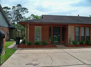 13702 Rampchester Ln, Houston, TX 77015