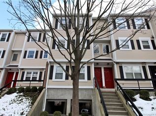 35 Highland Rd #35, Stamford, CT 06902
