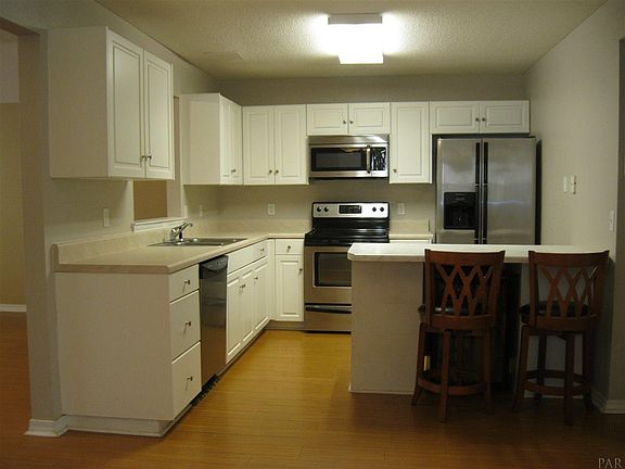 2nd image of 4681 Calle Ladera