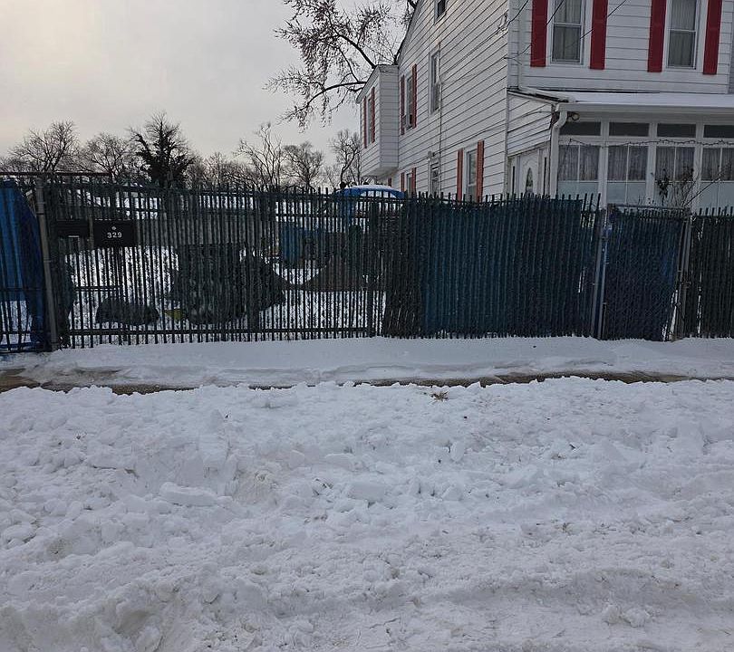 1st image of 329 N 39th St