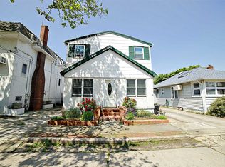 105 Hewlett Ave, Point Lookout, NY 11569