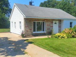 15105 David Ave, Grand Haven, MI 49417