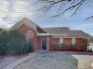 200 Modene Ave, Waxahachie, TX 75165