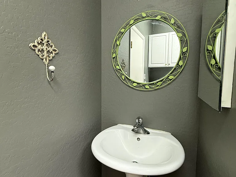 10592 W Alex Ave — Photo 25