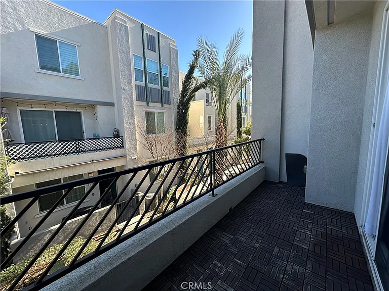 106 Eureka Pl — Photo 15