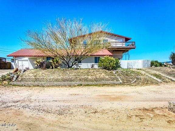 4th image of 406 E Patrick Dr