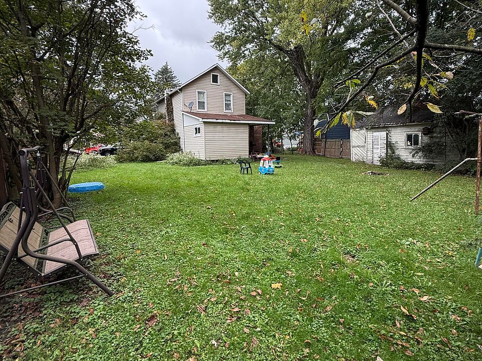 7th image of 15 Pentz Run Ave