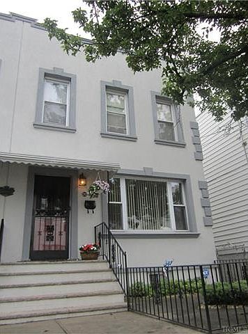 1st image of 282 Logan Ave #1