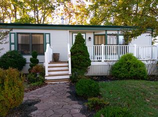 2 Hickory Ln, Mays Landing, NJ 08330