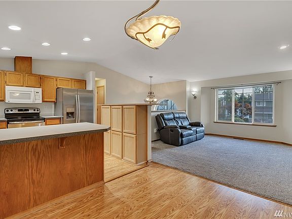 5th image of 9607 218th Street Ct E