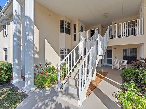 2nd image of 720 Lake Orchid Cir APT 108