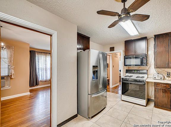 5th image of 518 Saratoga Dr